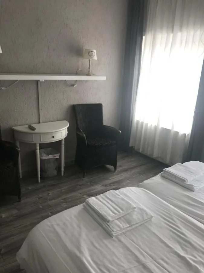 De Kust Hotel Zandvoort 2*,  Netherlands
